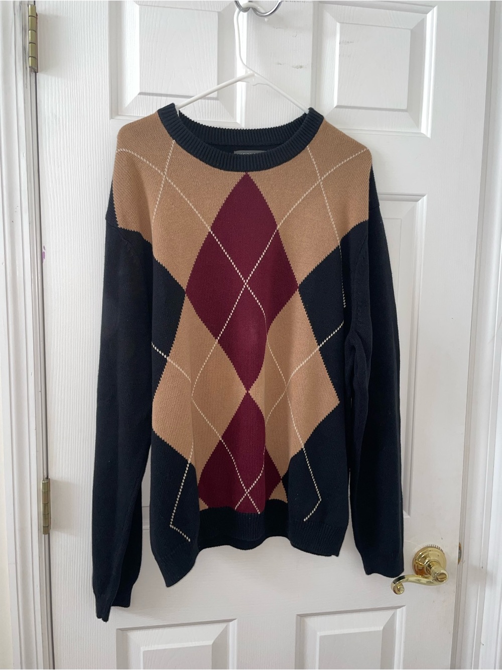 Saddlebred Black, Tan & Burgundy Argyle Crewneck Sweater